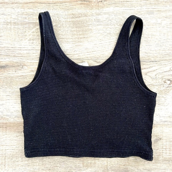 TNA crop Henley tank. - Picture 2 of 3